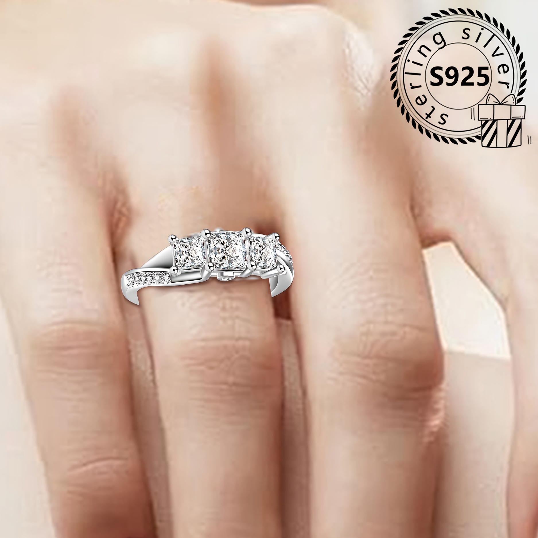 Light Style Princess Cut Zirconia Statement Ring in 925 Silver